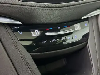 Cadillac XT5 2023 4x4 Premium Luxury 4dr SUV