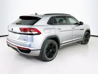 Volkswagen Atlas Cross Sport 2023 AWD SEL R-Line Black 4Motion 4dr SUV