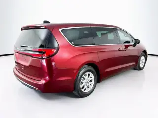Chrysler Pacifica 2023 Touring L 4dr Mini-Van