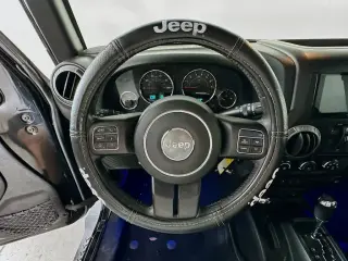 Jeep Wrangler Unlimited 2016 4x4 Sport S 4dr SUV