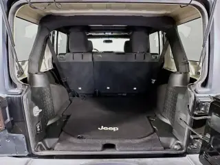 Jeep Wrangler Unlimited 2016 4x4 Sport S 4dr SUV