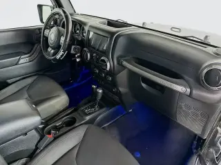 Jeep Wrangler Unlimited 2016 4x4 Sport S 4dr SUV