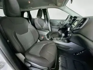 Jeep Cherokee 2020 Latitude 4dr SUV