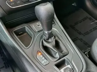 Jeep Cherokee 2020 Latitude 4dr SUV