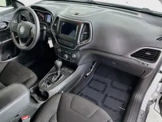 Jeep Cherokee 2020 Latitude 4dr SUV