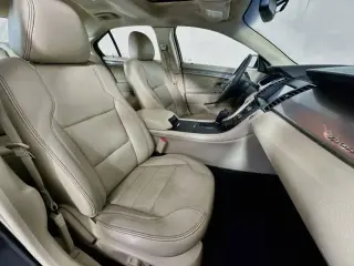 Ford Taurus 2015 SEL 4dr Sedan