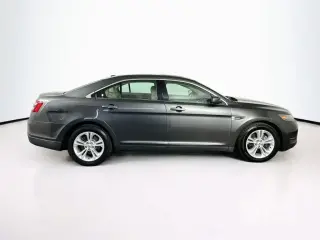 Ford Taurus 2015 SEL 4dr Sedan