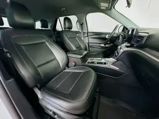 Ford Explorer 2023 XLT 4dr SUV