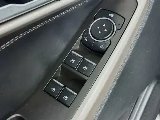 Ford Explorer 2023 XLT 4dr SUV