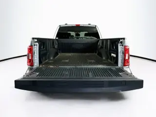 Ford F-150 2023 4x4 XL 4dr SuperCrew 5.5 ft. SB