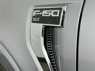 Ford F-150 2023 4x4 XL 4dr SuperCrew 5.5 ft. SB