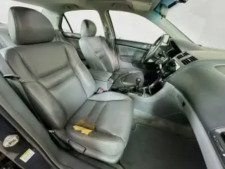 Honda Accord 2005 EX 4dr Sedan w/Leather