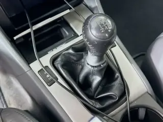 Honda Accord 2005 EX 4dr Sedan w/Leather