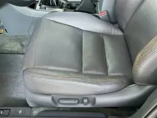 Honda Accord 2005 EX 4dr Sedan w/Leather