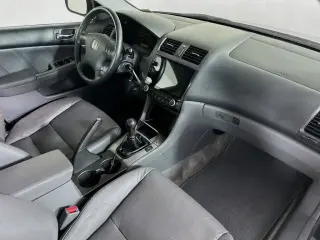 Honda Accord 2005 EX 4dr Sedan w/Leather