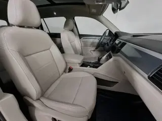 Volkswagen Atlas 2021 V6 SEL R-Line 4dr SUV (midyear release)