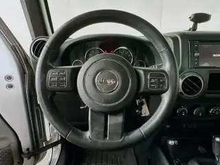 Jeep Wrangler Unlimited 2016 4x4 Sport S 4dr SUV