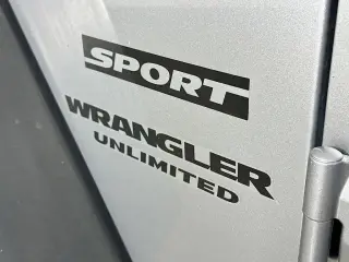 Jeep Wrangler Unlimited 2016 4x4 Sport S 4dr SUV