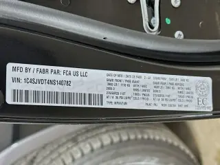 Jeep Wagoneer 2022 4x4 Series III Carbide 4dr SUV