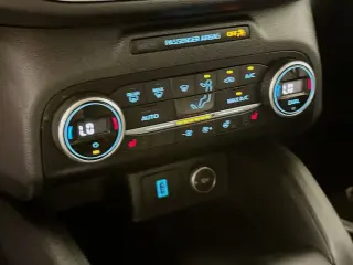 Ford Escape 2020 AWD Titanium 4dr SUV