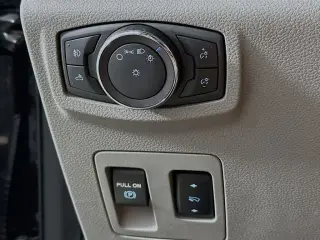 Ford F-150 2019 4x2 XL 4dr SuperCrew 5.5 ft. SB