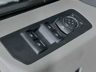 Ford F-150 2019 4x2 XL 4dr SuperCrew 5.5 ft. SB