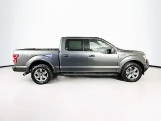 Ford F-150 2018 4x4 XLT 4dr SuperCrew 5.5 ft. SB