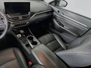 Nissan Altima 2023 2.5 SR 4dr Sedan