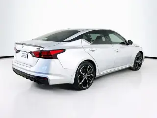 Nissan Altima 2023 2.5 SR 4dr Sedan