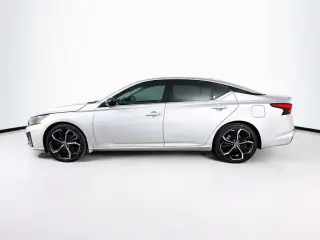 Nissan Altima 2023 2.5 SR 4dr Sedan