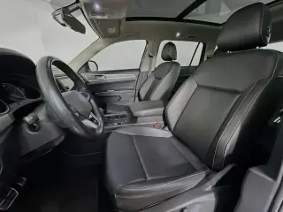Volkswagen Atlas 2021 V6 SE R-Line 4dr SUV w/Technology (midyear release)