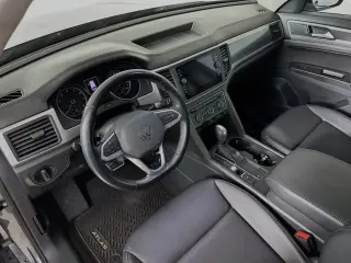 Volkswagen Atlas 2021 V6 SE R-Line 4dr SUV w/Technology (midyear release)