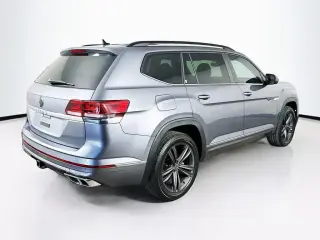Volkswagen Atlas 2021 V6 SE R-Line 4dr SUV w/Technology (midyear release)