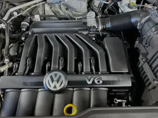 Volkswagen Atlas 2021 V6 SE R-Line 4dr SUV w/Technology (midyear release)