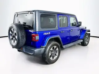 Jeep Wrangler Unlimited 2018 4x4 Moab 4dr SUV (midyear release)