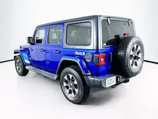 Jeep Wrangler Unlimited 2018 4x4 Moab 4dr SUV (midyear release)