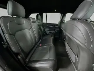 Jeep Grand Cherokee 2025 4x4 Laredo 4dr SUV