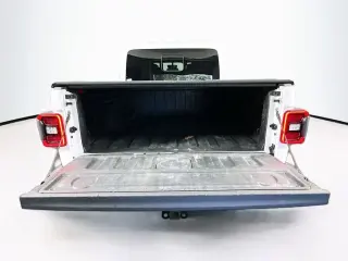 Jeep Gladiator 2023 4x4 Mojave 4dr Crew Cab 5.0 ft. SB