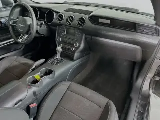 Ford Mustang 2017 V6 2dr Convertible