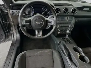 Ford Mustang 2017 V6 2dr Convertible