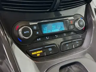 Ford Escape 2016 Titanium 4dr SUV