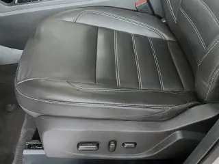 Ford Escape 2017 AWD Titanium 4dr SUV