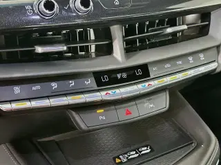 Cadillac CT4 2023 Luxury 4dr Sedan