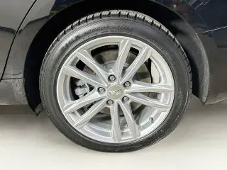 Cadillac CT4 2023 Luxury 4dr Sedan