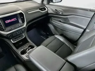 GMC Acadia 2023 4x4 SLT 4dr SUV