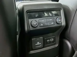 GMC Acadia 2023 4x4 SLT 4dr SUV