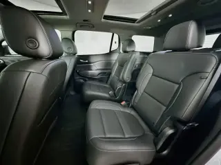 GMC Acadia 2023 4x4 SLT 4dr SUV
