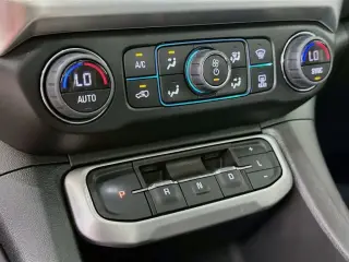 GMC Acadia 2023 4x4 SLT 4dr SUV