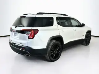 GMC Acadia 2023 4x4 SLT 4dr SUV