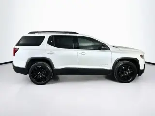 GMC Acadia 2023 4x4 SLT 4dr SUV